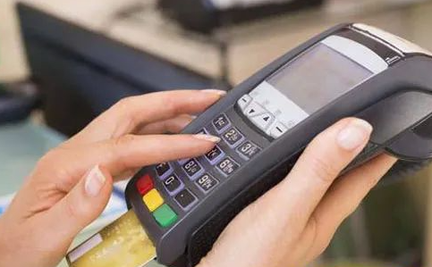 高额度信用卡是诈骗！从正规渠道办理信用卡